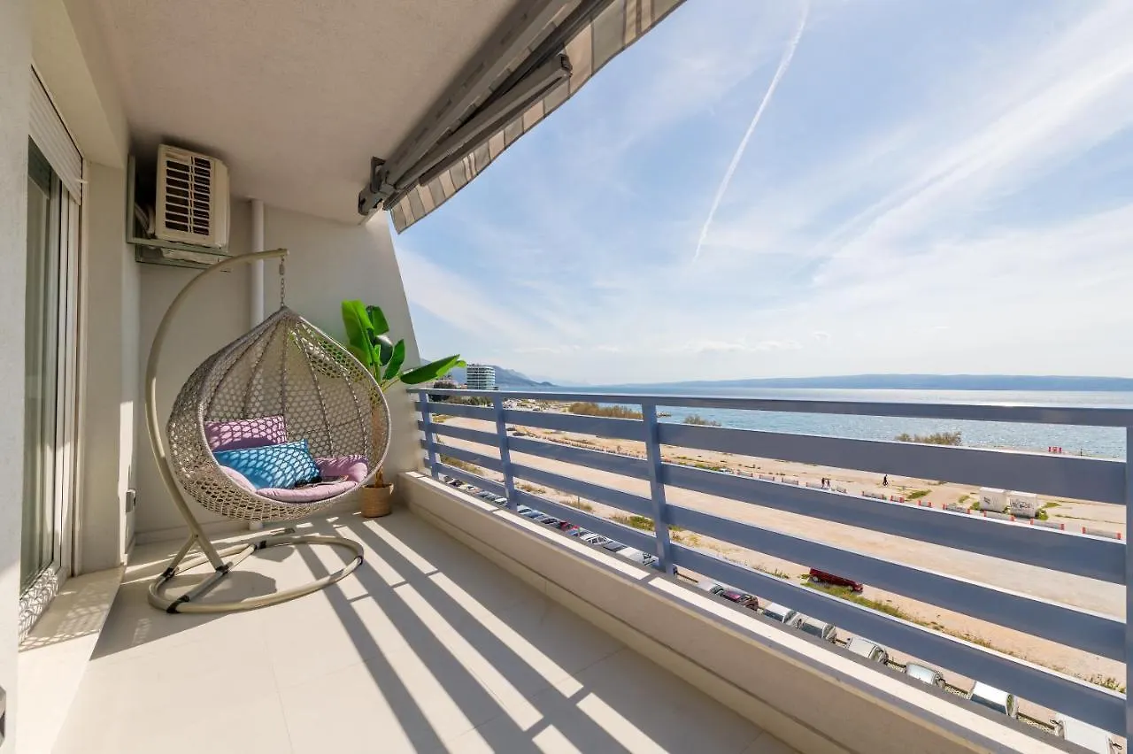 Beachfront Apartment Split Хорватия