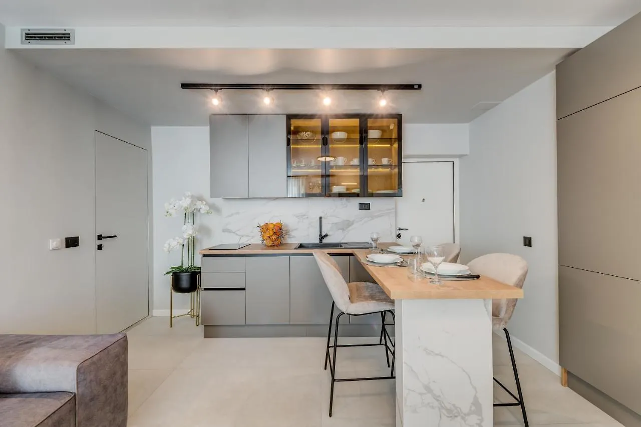 Beachfront Apartment Split 0*,